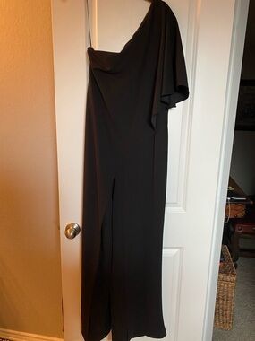 Adrianna Papell Black One-Shoulder Evening Dress
